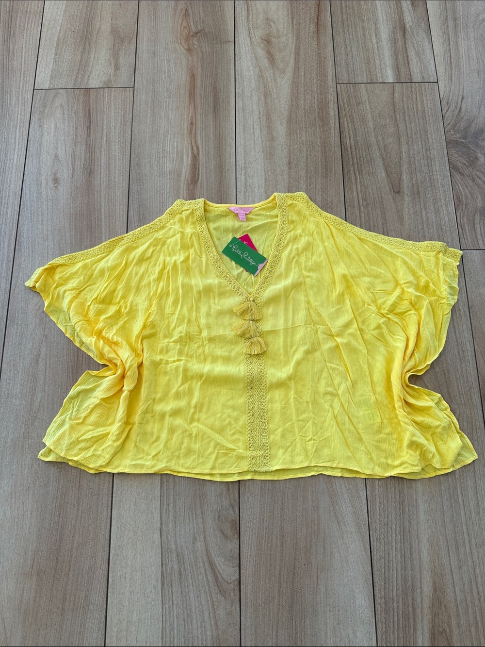 Lilly Pulitzer Julietta Sweet Tarty Yellow Caftan Open Shoulder Top Beachy